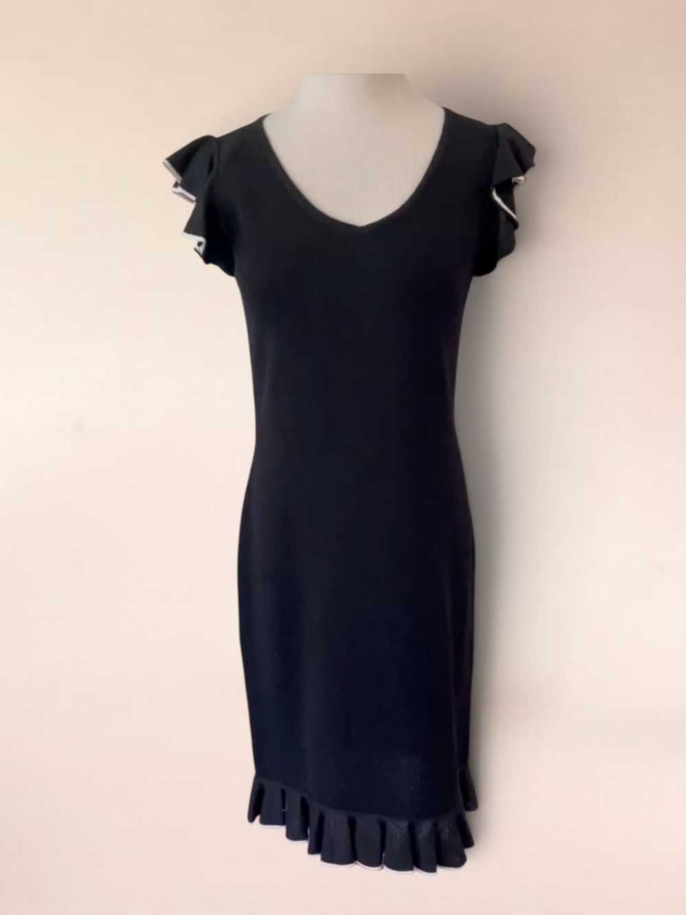 ST. JOHN COLLECTION By Marie Gray Classic Knit Ruffle Trim Black Dress Size 4